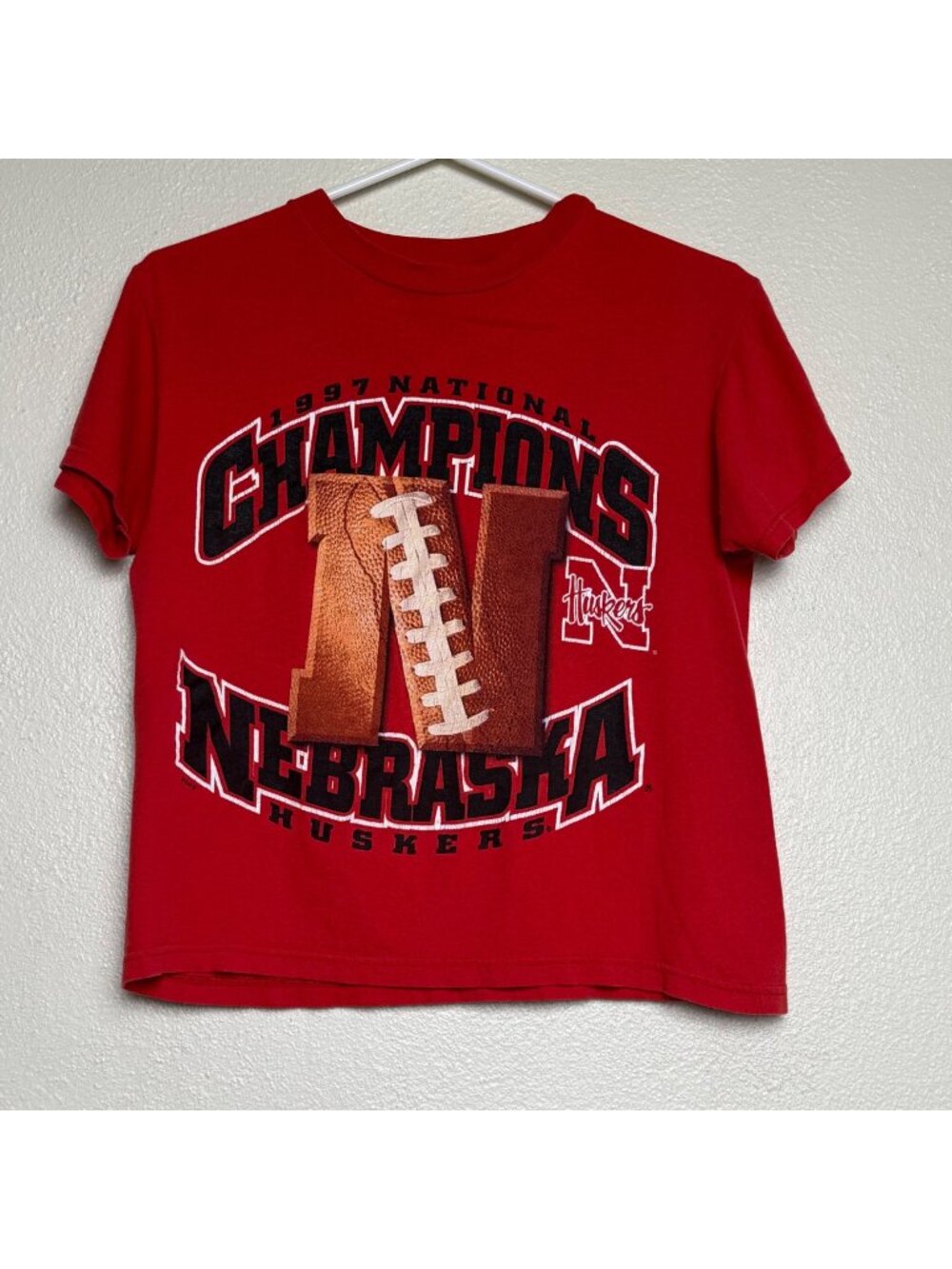 VTG 1997National Champions Nebraska Huskers Red Tee-Shirt Youth 10/12